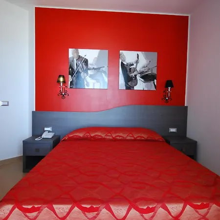 מלון דירות Kiara ג'וליאנובה