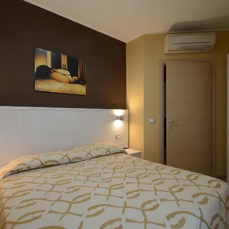 מלון דירות Kiara