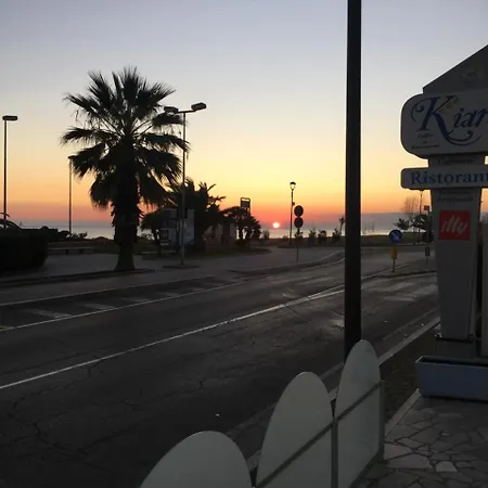 Kiara מלון דירות ג'וליאנובה