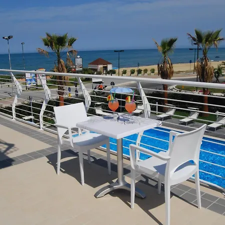 Apartahotel Kiara 4*