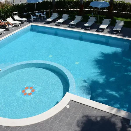 Kiara Apart Otel Giulianova