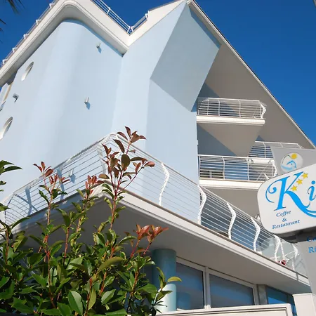 Apartahotel Kiara 4*